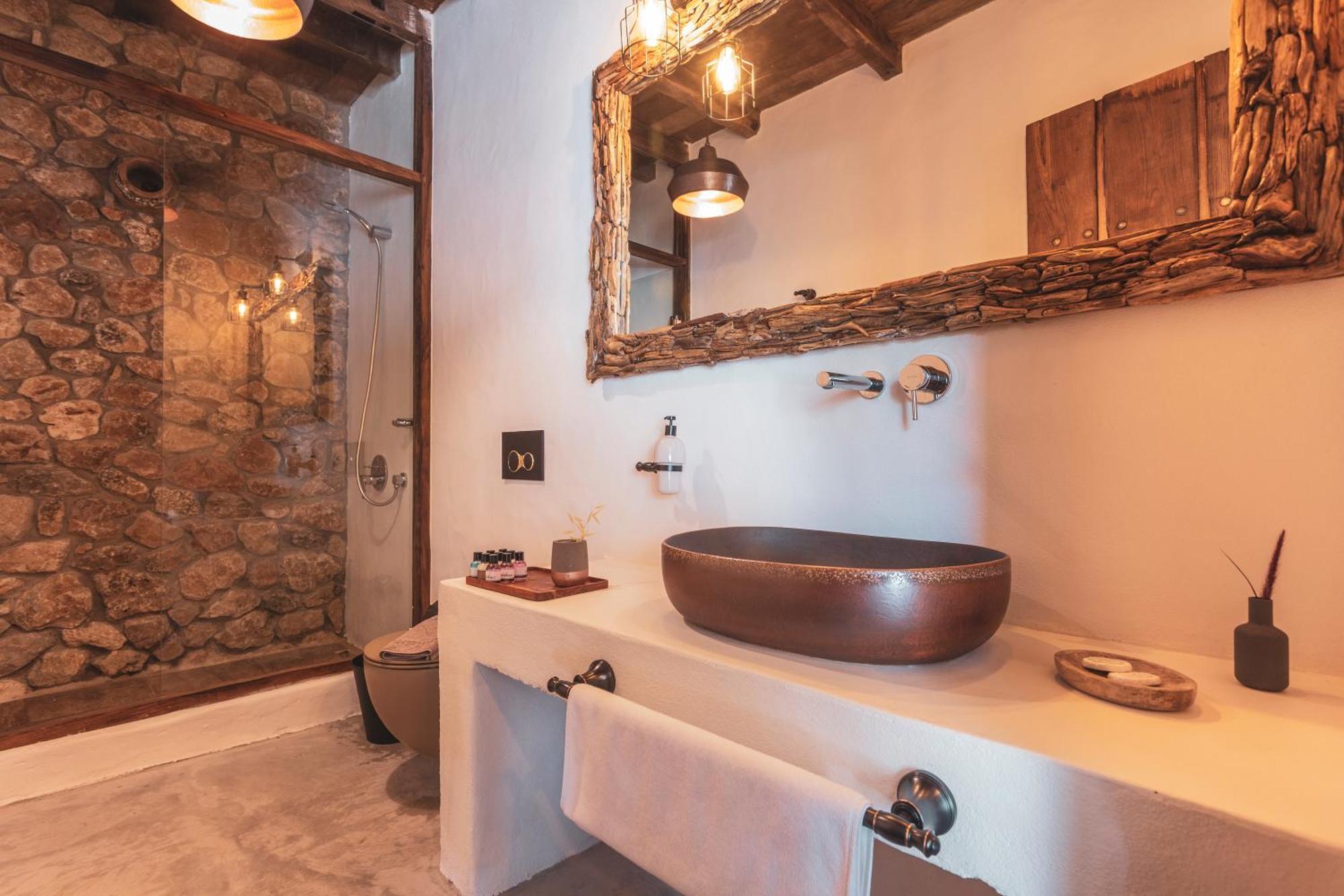 Hotel Luxury-pet Friendly